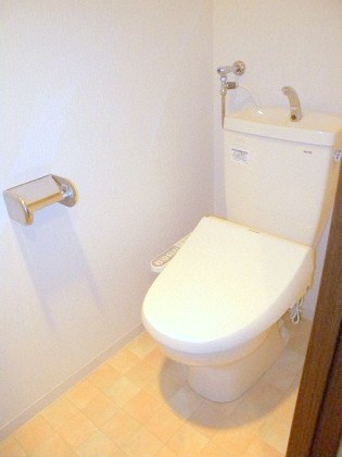トイレ　ウォシュレット付きのトイレ♪