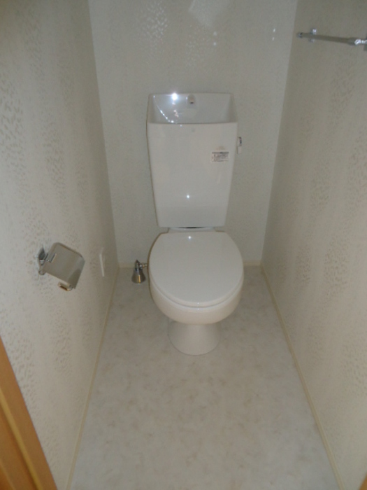 トイレ　トイレ