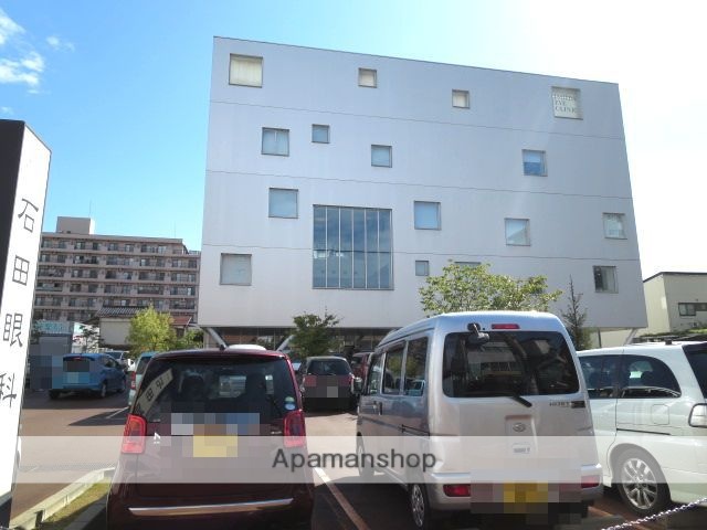 病院　石田眼科（病院）まで423m