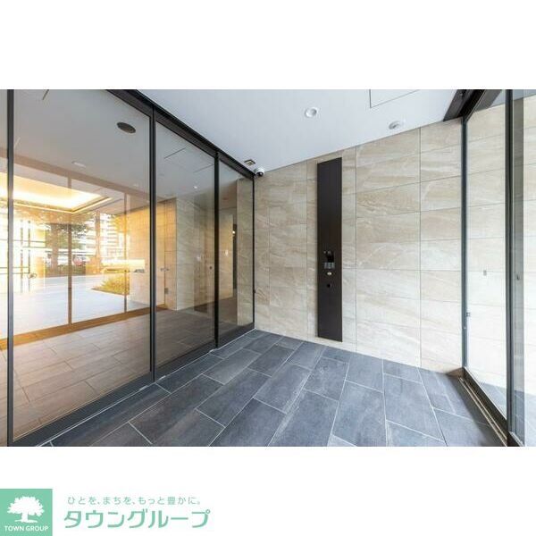 エントランス　エントランス