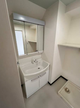 洗面設備　忙しい朝には欠かせない洗面所です