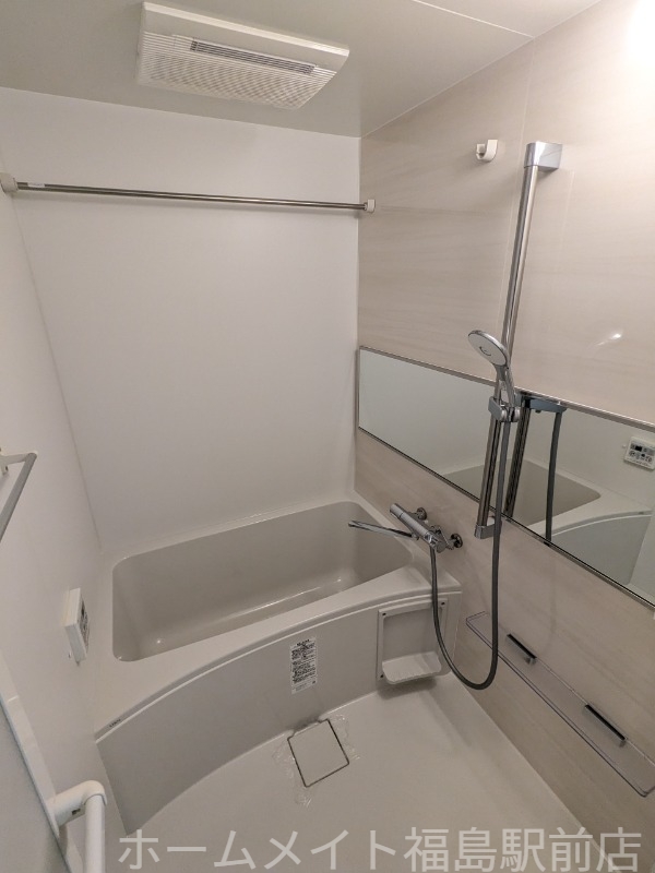 バス・シャワールーム　反転タイプ