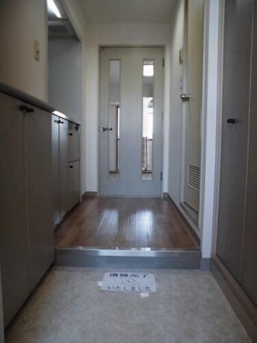 玄関　玄関　※前回募集時／２０２２年１２月の写真