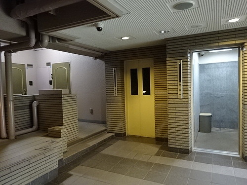 その他　エレベータ　※前回募集時／２０２２年１２月の写真