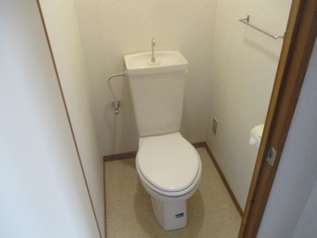 トイレ　トイレ洗浄便座設置予定！