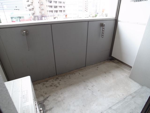 バルコニー　写真は別タイプのお部屋になります