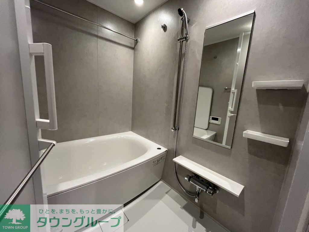 バス・シャワールーム　バス