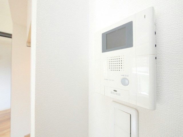 セキュリティ　モニター付きインターホンです♪