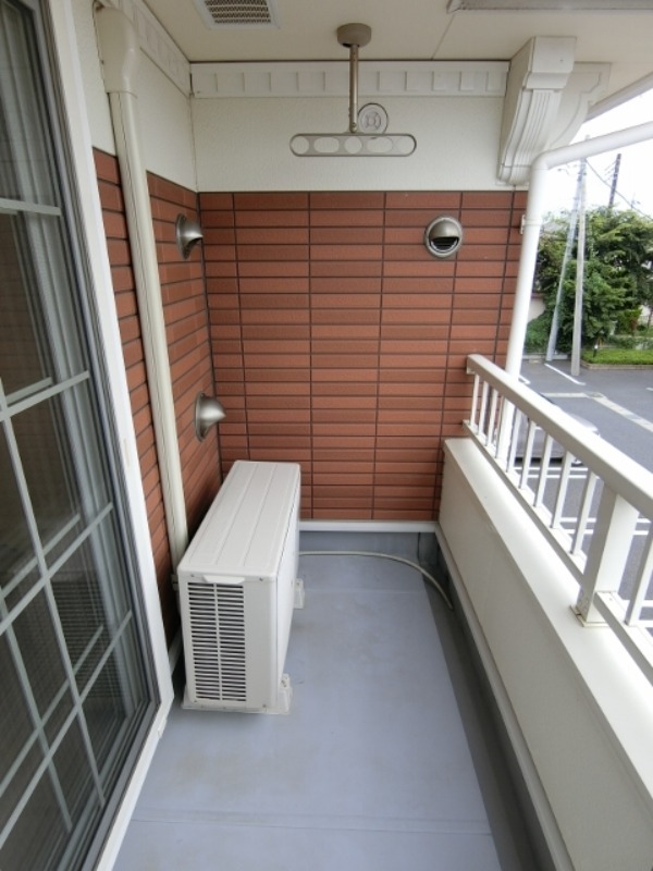 バルコニー　図面と現状に相違がある場合には現状を優先