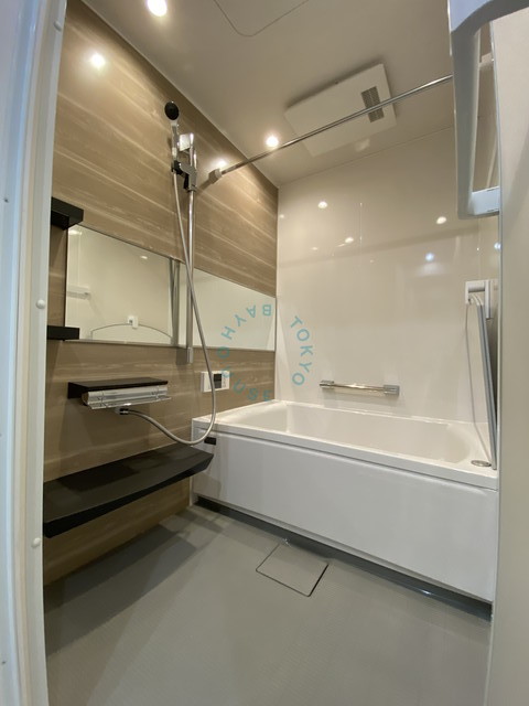 バス・シャワールーム