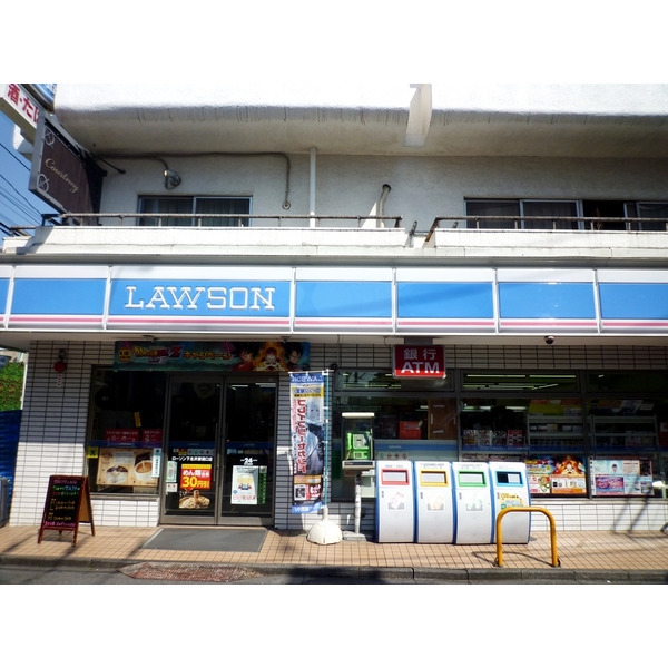 コンビニ　ローソン下北沢駅西口店（コンビニ）まで359m