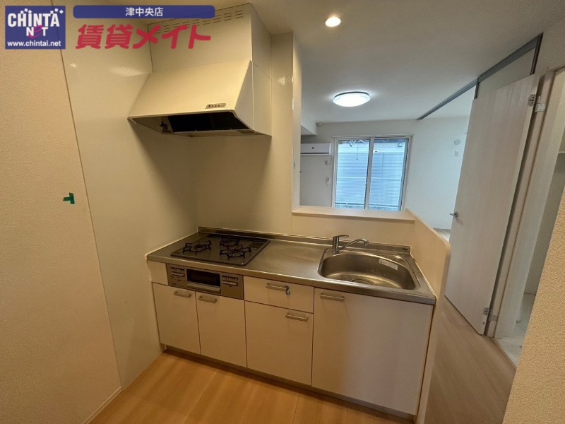 キッチン　同型参考写真