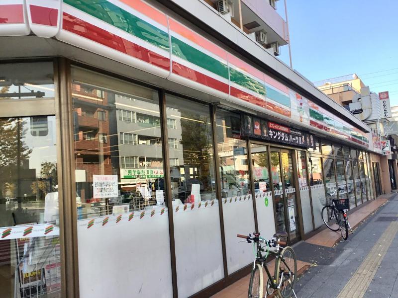 コンビニ　セブンイレブン 足立梅島１丁目店（コンビニ）まで150m