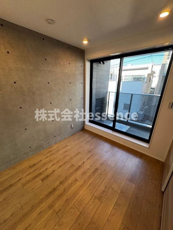 バルコニー　弊社ではオンライン対応・現地対応可能です♪