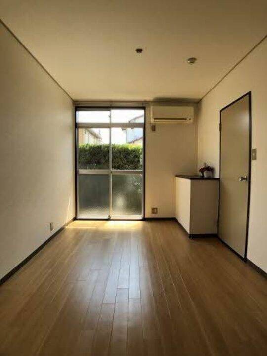 居室・リビング　リビング