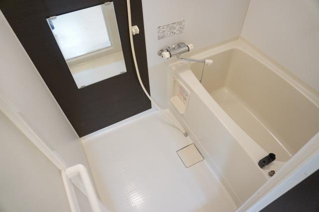 バス・シャワールーム　浴室