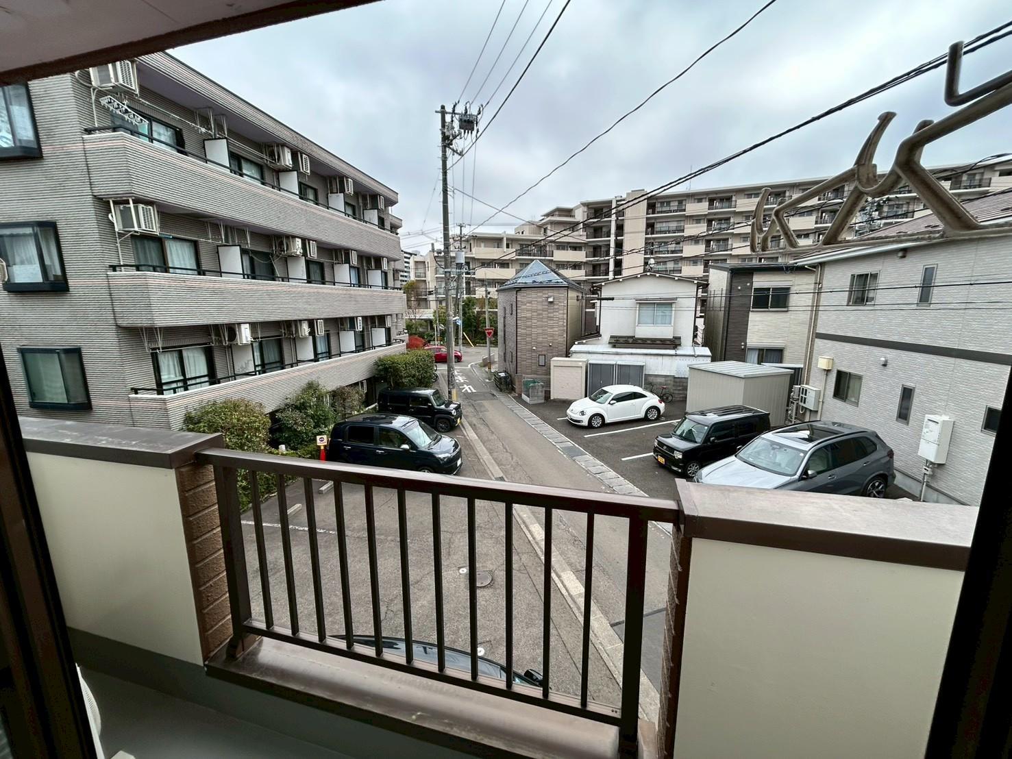 バルコニー　洗濯物が干せるベランダです