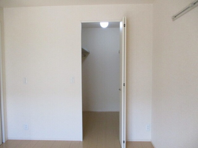 収納　ウォークインクローゼット