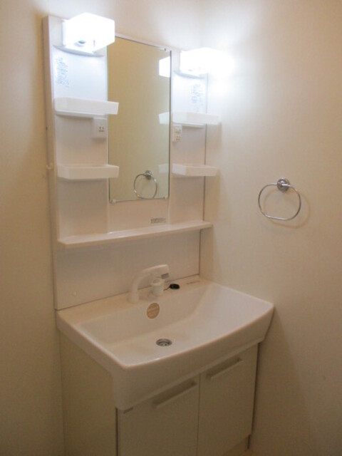 洗面設備　洗髪洗面化粧台