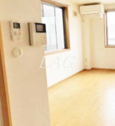 セキュリティ　モニター付きインターホンです。