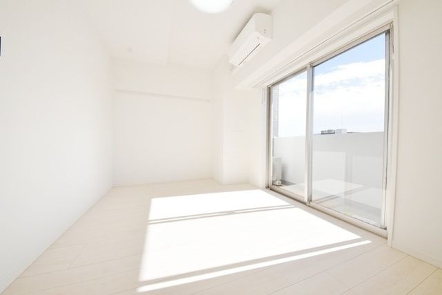 居室・リビング　※別部屋参考写真