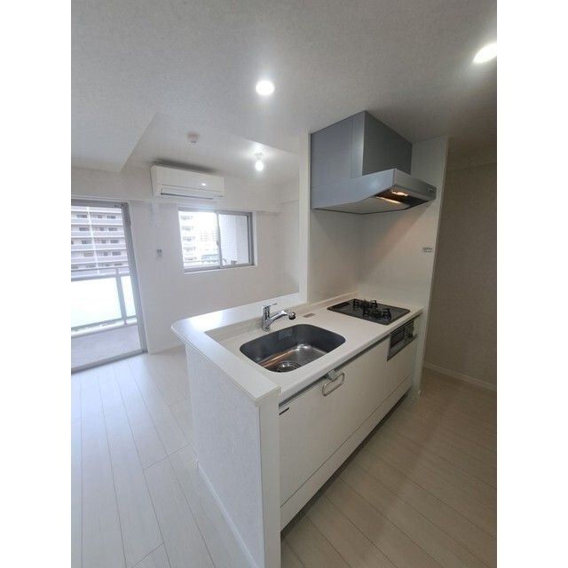 キッチン　エントランス