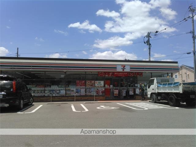 コンビニ　セブンイレブン　広川川瀬店（コンビニ）まで382m