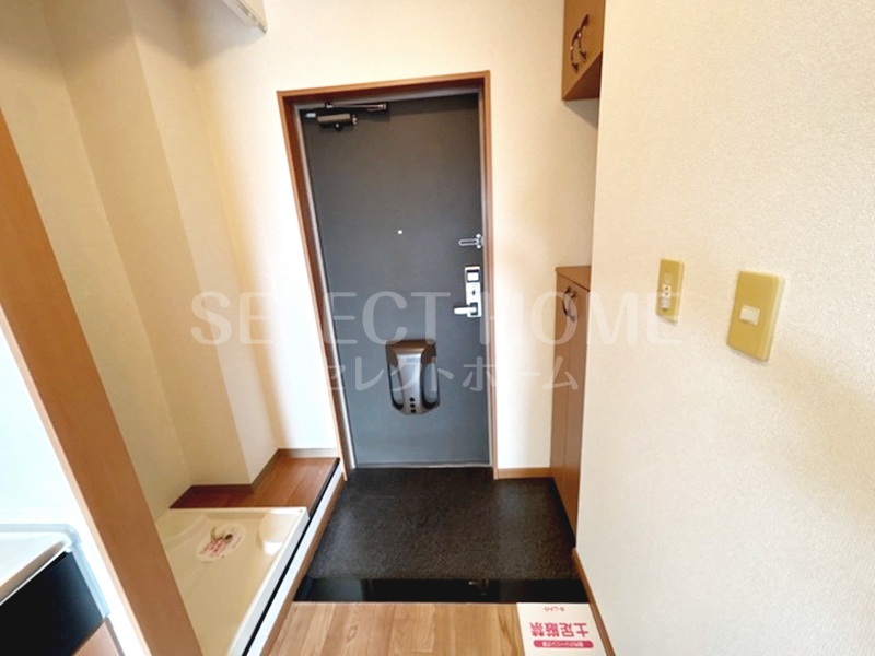 玄関　毎日通る玄関はこちらです