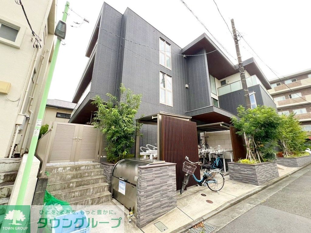 建物外観　エントランス