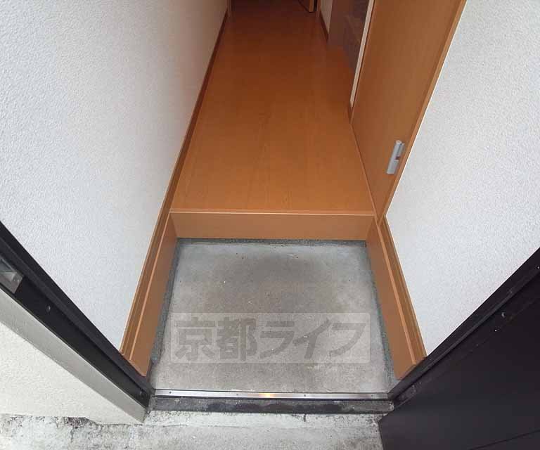 玄関　・お問い合わせは京都ライフまで・