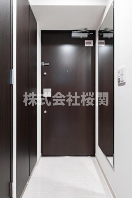玄関　※写真は同タイプ住戸です。?