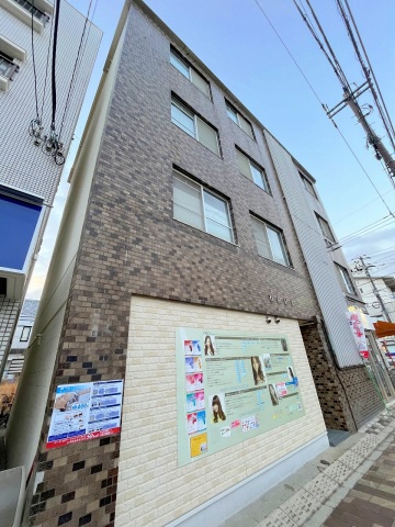 コンビニ　セブンイレブン安芸府中本町5丁目店（コンビニ）まで155m
