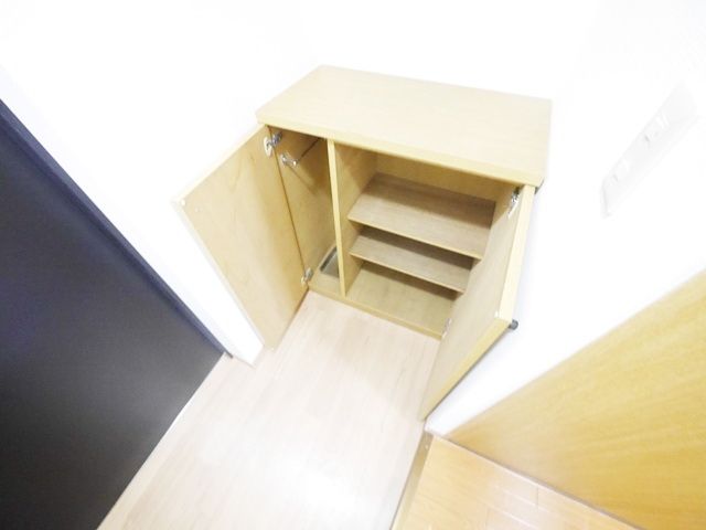 収納　同物件別部屋写真