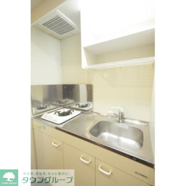 キッチン　※写真は同タイプ住戸です。