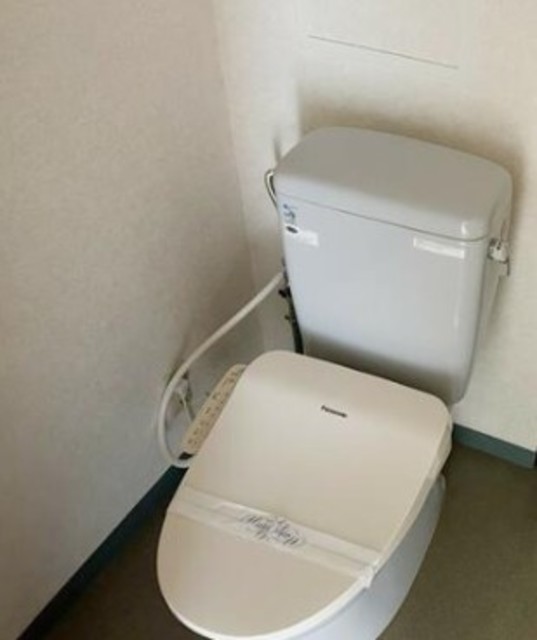 トイレ　参考写真です。