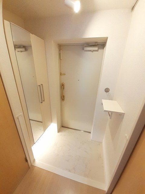 玄関　玄関