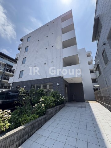建物外観　駐輪場