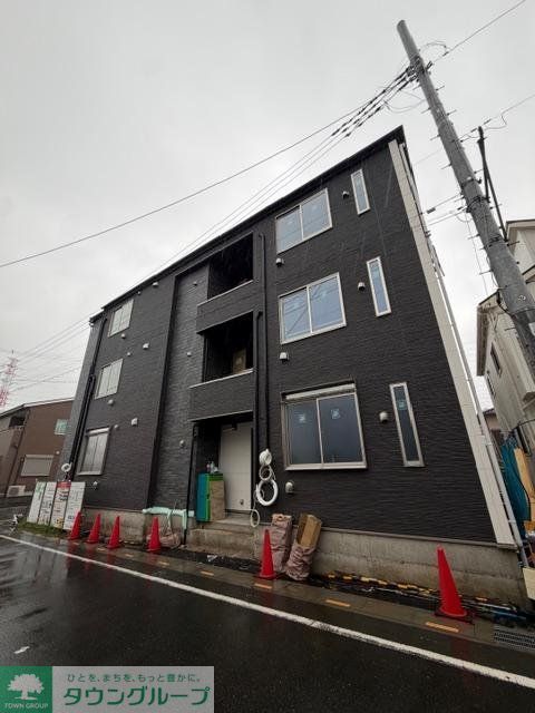 建物外観　駐車場