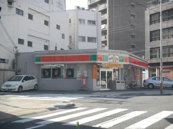 コンビニ　サンクス神戸相生店（コンビニ）まで75m