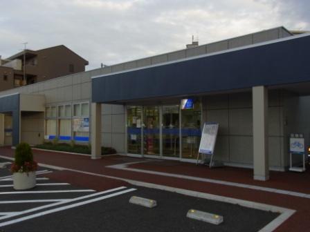 銀行　七十七銀行富沢支店（銀行）まで796m