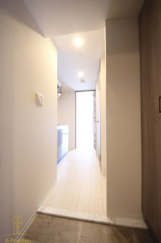 玄関　エステムコート心斎橋central