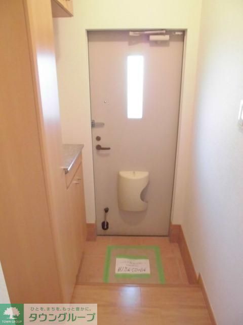 玄関　★お問い合わせはタウンハウジング町田店まで★
