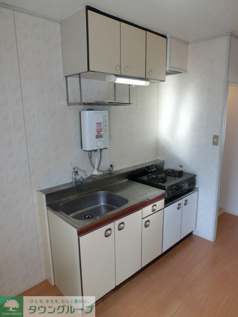 キッチン　※同じ間取りの別部屋写真