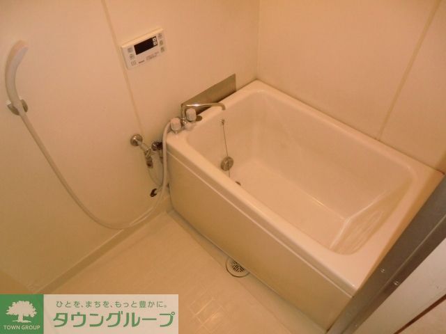 バス・シャワールーム　※同じ間取りの別部屋写真