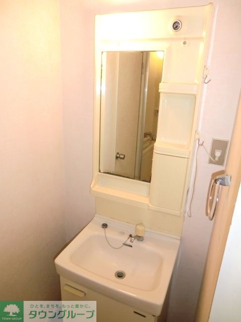 洗面設備　※同じ間取りの別部屋写真