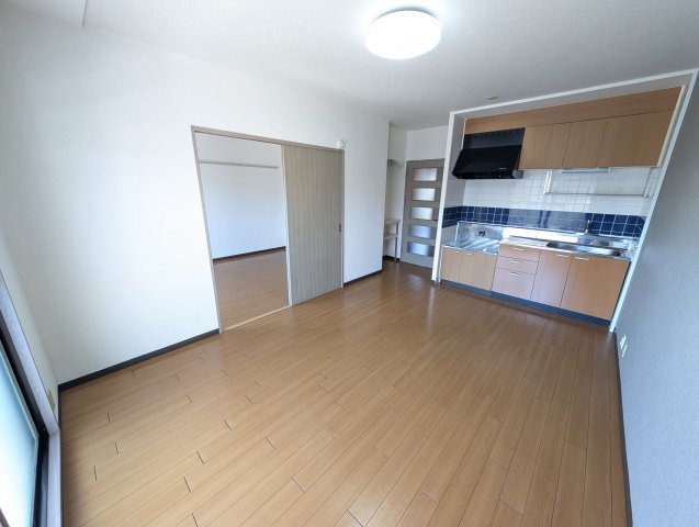 アンシャンテIの居間写真