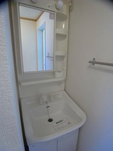 洗面設備　広い洗面スペース