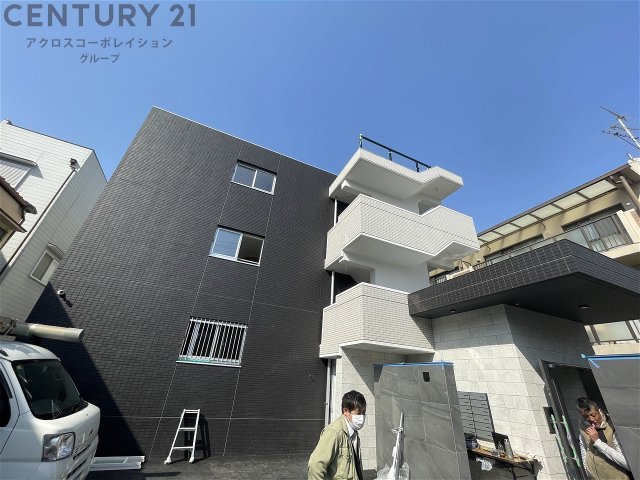 建物外観　オートロック付きで安心です♪