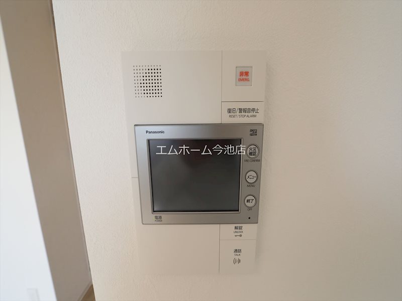 セキュリティ　TVモニター付インターホン