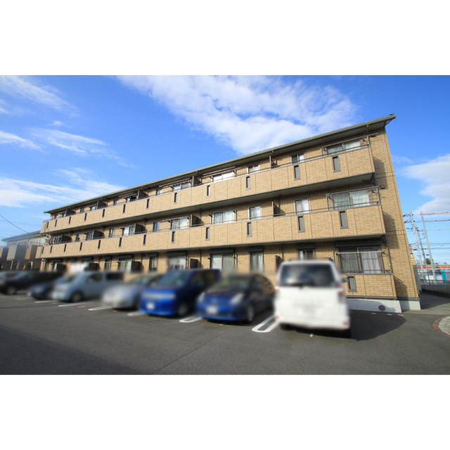 建物外観　～ＴＸみどりの駅徒歩６分～